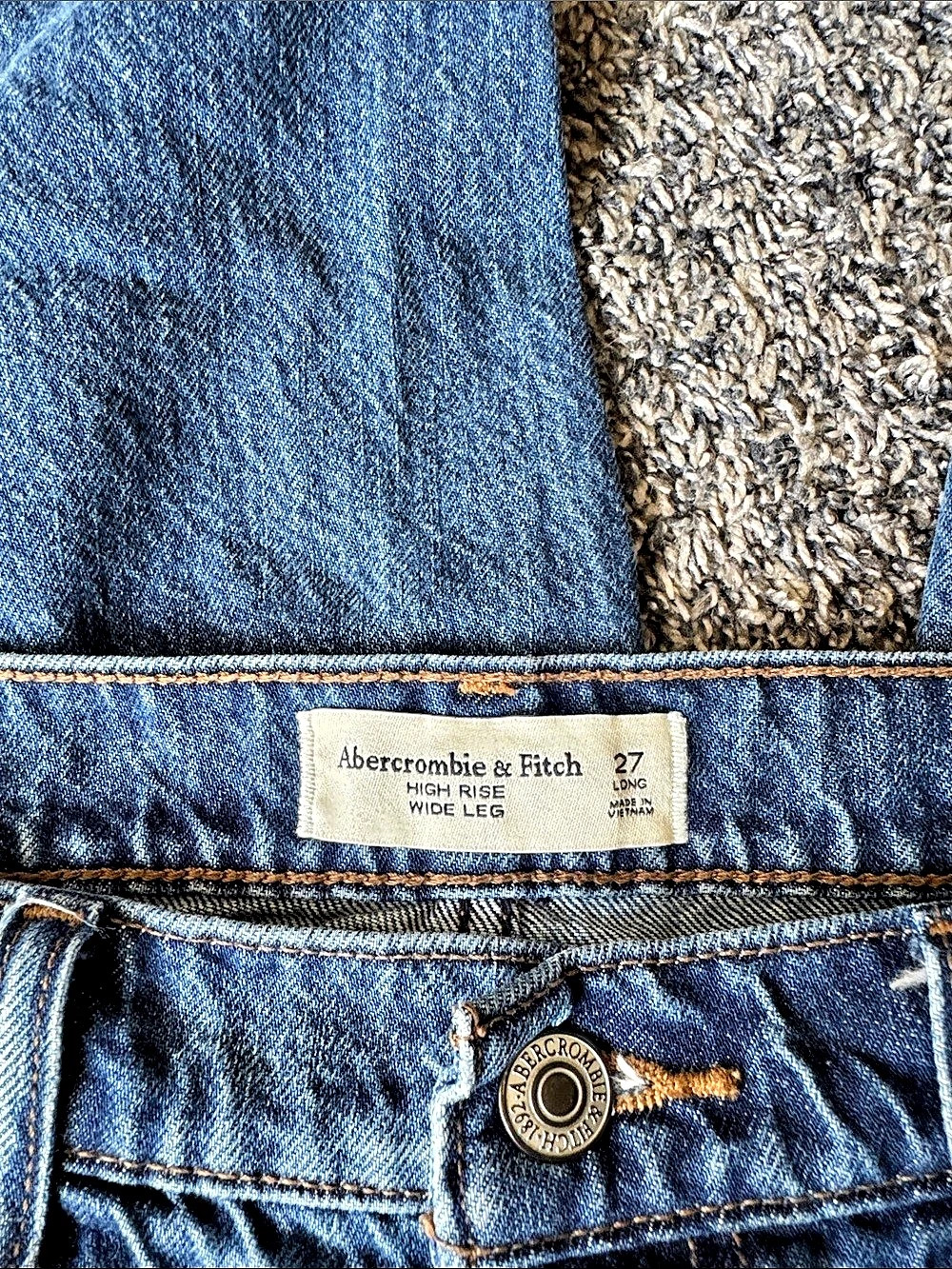 Abercrombie & Fitch High Rise Wide Leg Blue Jeans Waist 27